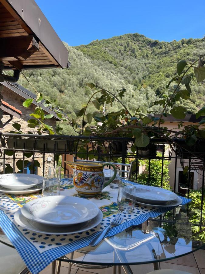 Casa Victoria - Full Equipped Stone House Villa Rocchetta Nervina Exterior photo